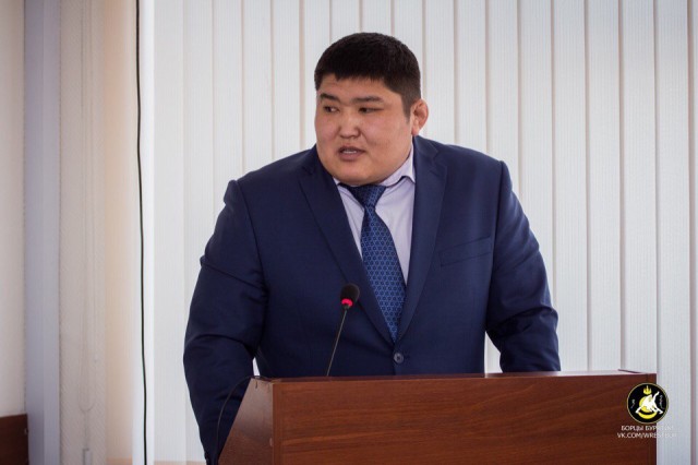 Цыбик Максаров официально стал государственным тренером по вольной борьбе