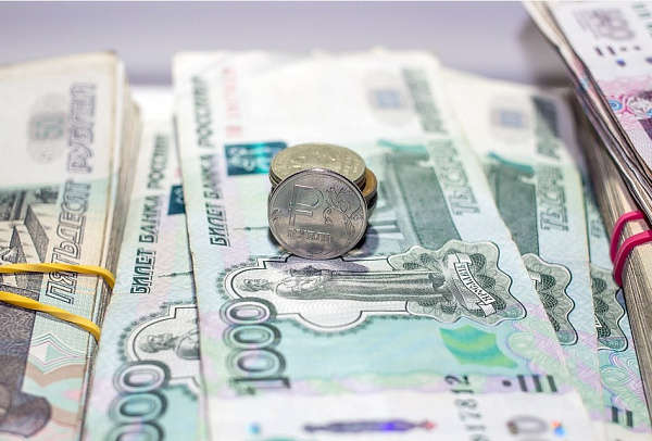Рублю предсказали обвал по сценарию 2014 года