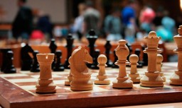 Второклассница сыграет в шахматы в столице