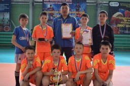 Команда поселка Новоорловск – серебряный призер региональных соревнований по мини-футболу