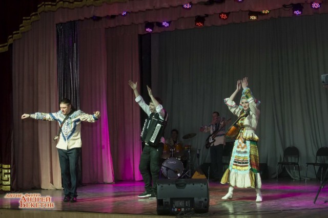 Состоялся юбилейный концерт Государственного театра национальных культур "Забайкальские узоры" 7