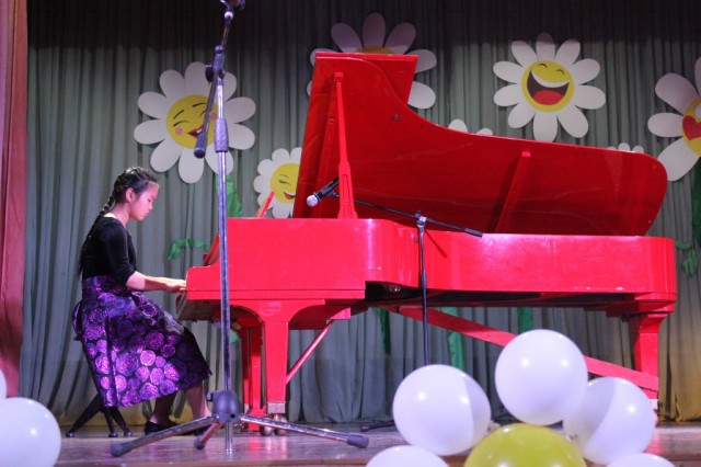 Детские школы искусств Агинского района провели отчетный концерт 2