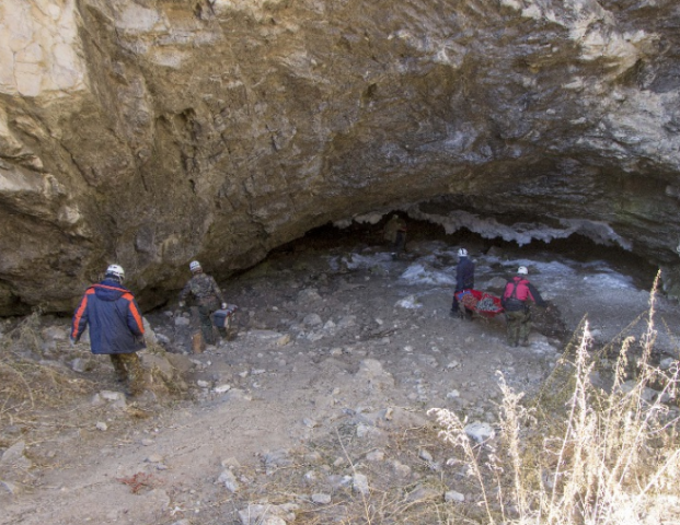 Агинские спасатели провели учения в пещере Хээтэй 0