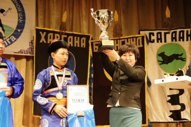 Абсолютным чемпионом краевого турнира «Һээр шаалга» на призы газеты «Толон» стал 13-летний школьник 2