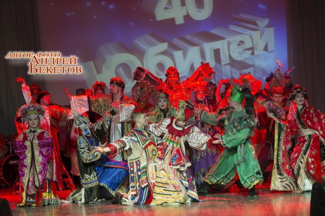 Состоялся юбилейный концерт Государственного театра национальных культур "Забайкальские узоры" 8