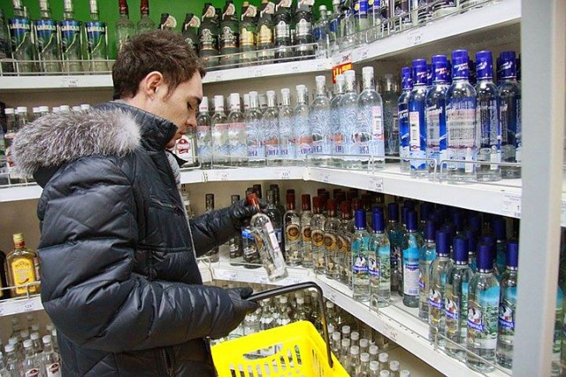 Вице-премьер правительства края поддержала инициативу о продлении времени продажи алкоголя