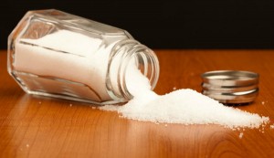 Ученые заявили, что чрезмерное употребление соли грозит слабоумием