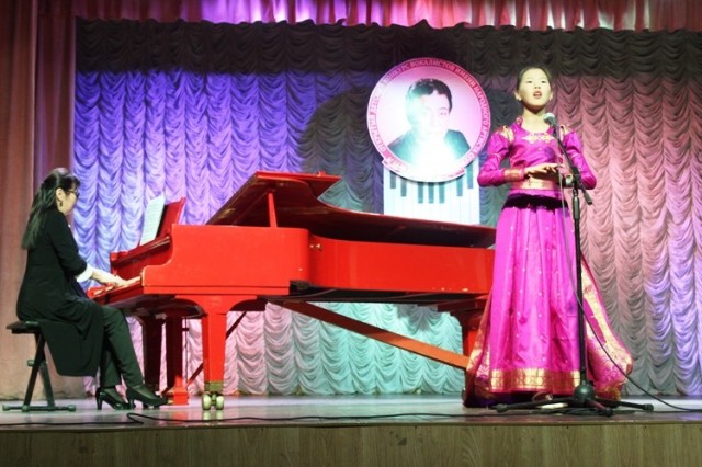 Конкурс юных вокалистов имени Кима Базарсадаева прошел в Агинском округе