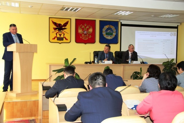 Бато Доржиев предложил создать в округе межтерриториальный отдел краевого центра занятости населения