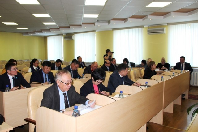 Губернатор Наталья Жданова провела совещание в Агинском округе по исполнению поручений 0