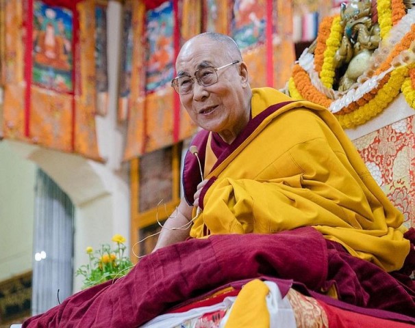 Далай-лама назвал лекарство от депрессии