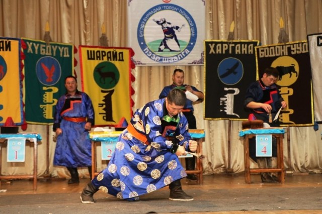 Абсолютным чемпионом краевого турнира «Һээр шаалга» на призы газеты «Толон» стал 13-летний школьник 9