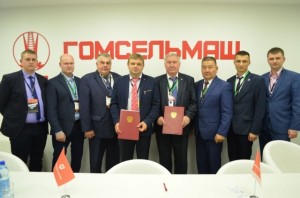 Минсельхоз края и «Брянсксельмаш» подписали соглашение о сотрудничестве