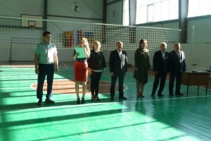 В Новоорловске состоялся турнир по волейболу на «Кубок спортивного центра Тантал»