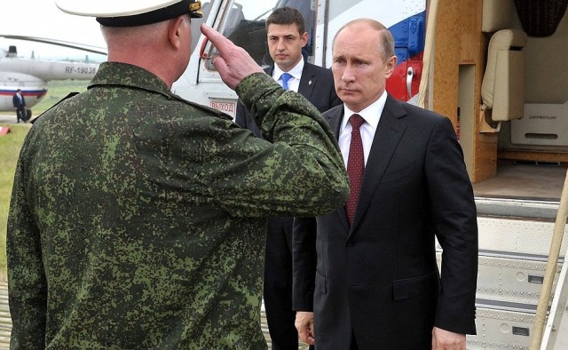 Владимир Путин приедет на военные учения "Восток-2018" в крае
