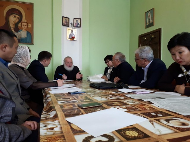 Заседание попечительского совета по сбору благотворительных средств на ремонт храма в Агинском
