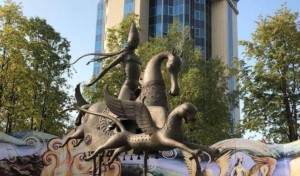 В Татарстане установили новую скульптуру Даши Намдакова