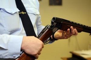 Незаконное оружие за вознаграждение начали принимать органы внутренних дел