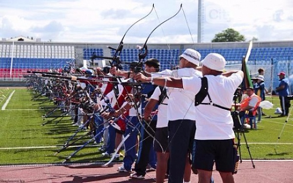 На всероссийских соревнованиях нормативы мастеров спорта выполнили четыре лучника