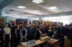 В Дульдургинской детской библиотеке прошла презентация открытия фотовыставки