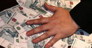 Группу забайкальцев судят за хищение почти 5 миллионов рублей у сирот