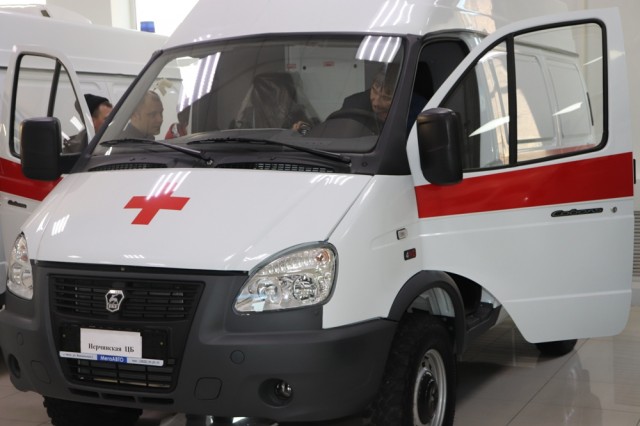 Новые кареты скорой помощи получили 9 медучреждений Забайкалья 1