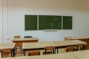 Минпросвещения назвало сроки завершения учебного года для российских школьников